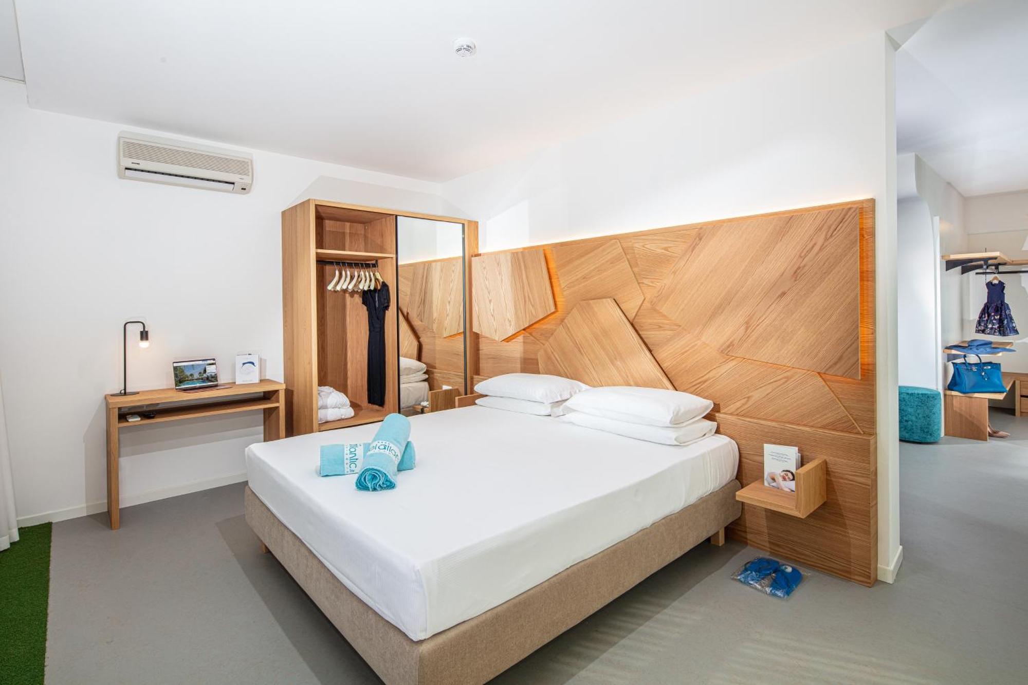 Hotel Atlantic Lignano Sabbiadoro Zewnętrze zdjęcie